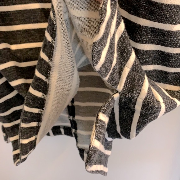 LOFT t-shirt dress. XXS - Picture 4 of 7